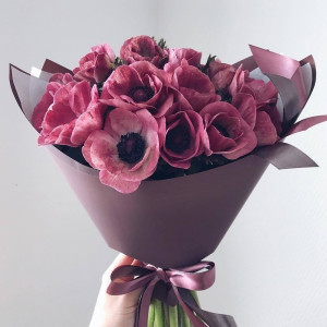 13 Розовых Анемонов
